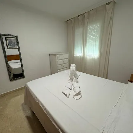 Flores Centro 2 * אסטפונה